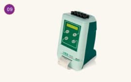 Laboratory instrument 9