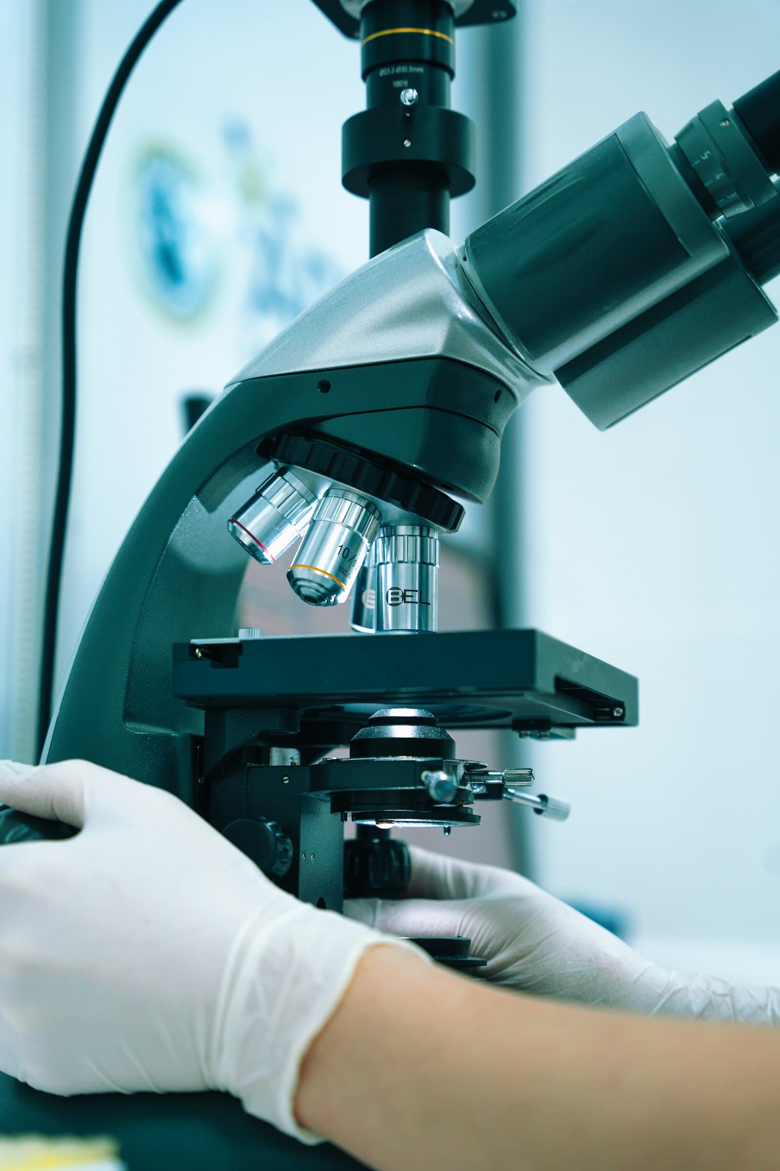 Laboratory diagnostics work